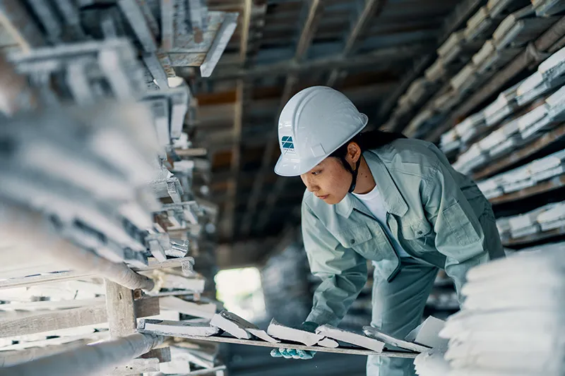 溶接製品の外観検査風景